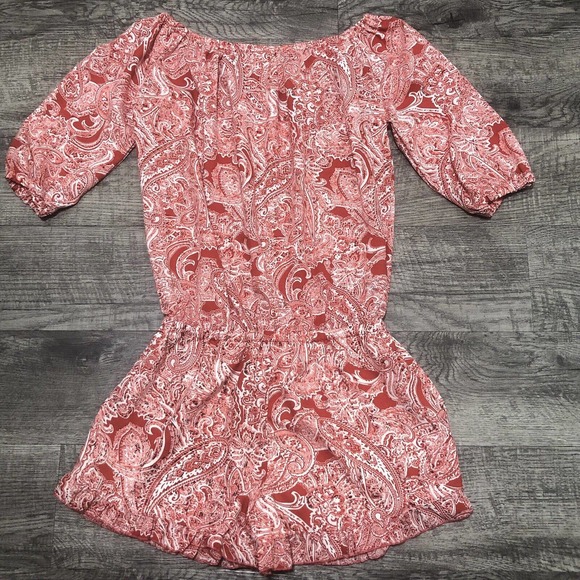 Elan Womens Romper Sz Medium Shorts Paisley Print Red/Peach Chest 38” A8 - Picture 3 of 5